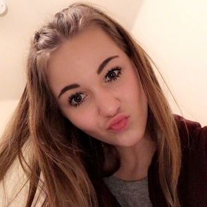 Meet your Posher, Cori